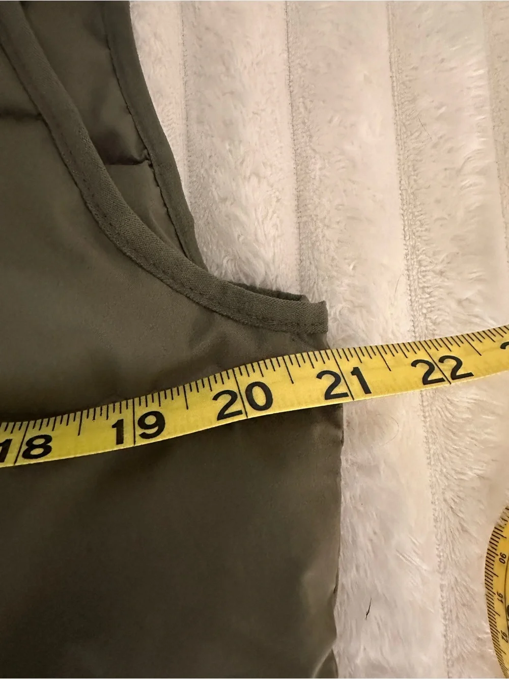 Abercrombie & Fitch Olive Green Quilted Puffer Vest